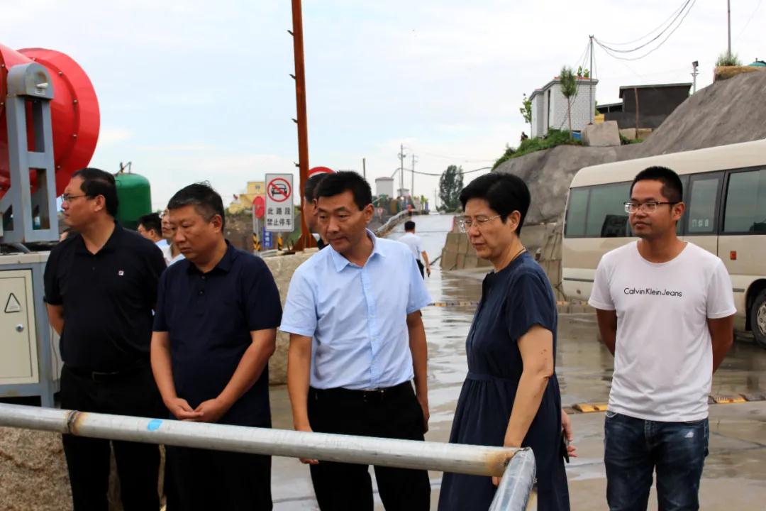 汶上县委书记带队亲临指导工作，召开矿山综合整治及加工企业压减整合工作推进会议