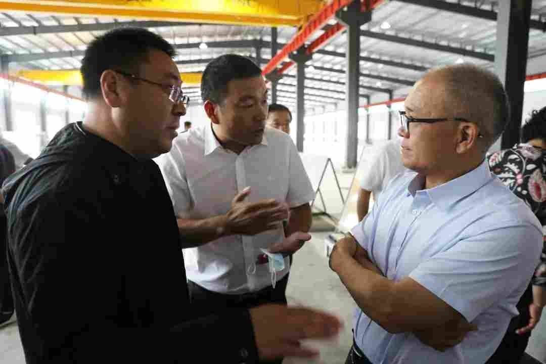 吉林省委常委、宣传部长石玉钢莅临中国北部(蛟河)石材循环经济产业园考察指导