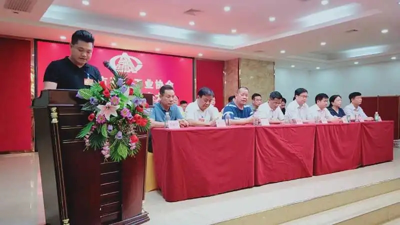 岑溪市石材工业协会第五届会员代表大会完美落幕