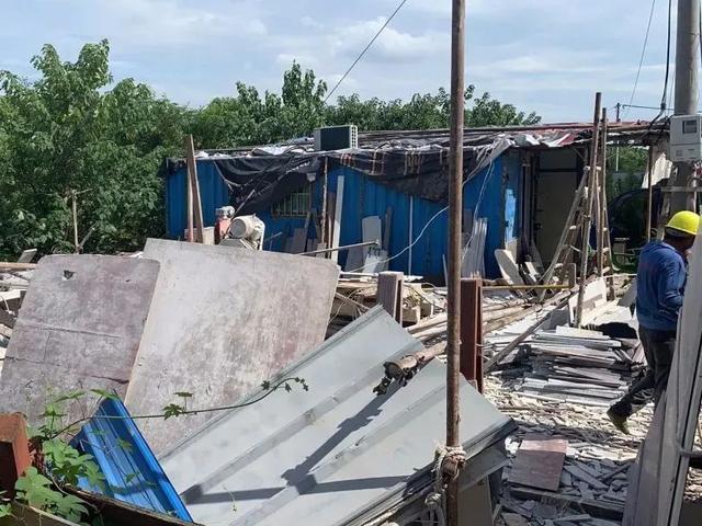 浙江嘉兴褚石村开展农村环境整治工作，对村内石材加工厂进行全面整治