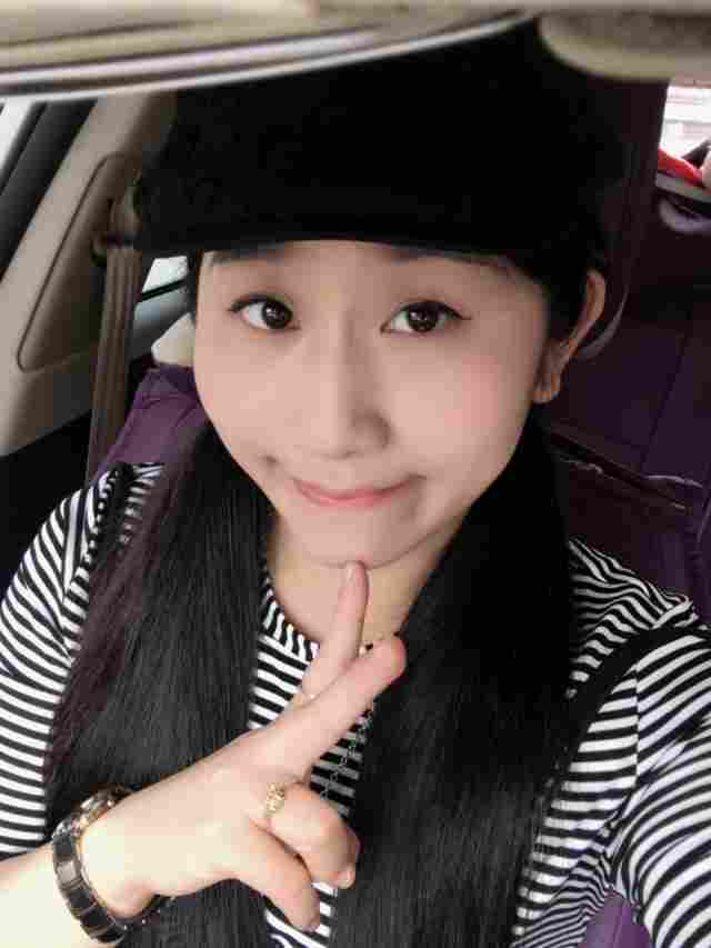 水头大板姑娘：余小英、李玉璇