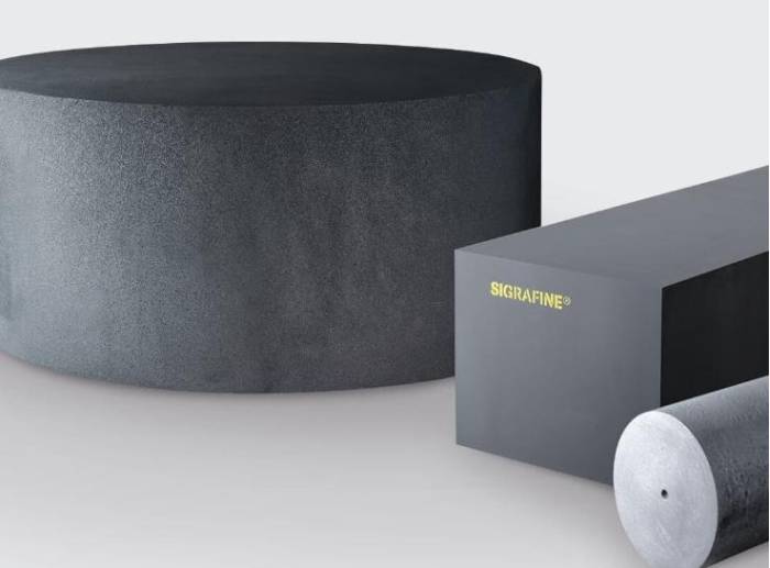 供需缺口显著，国产等静压石墨企业谁主沉浮？